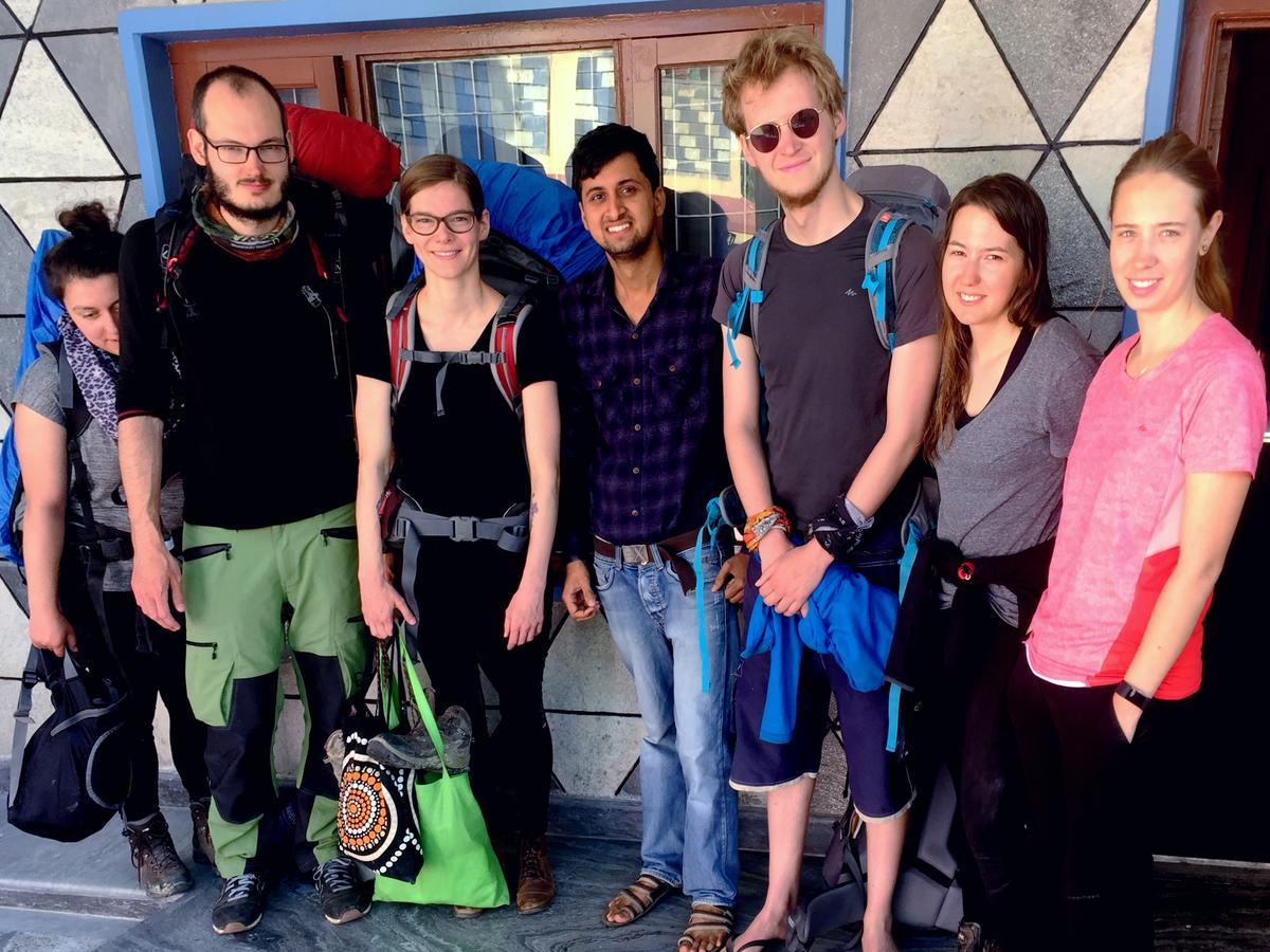 Mount Blue Tourist Hostel - Pokhara Kültér fotó