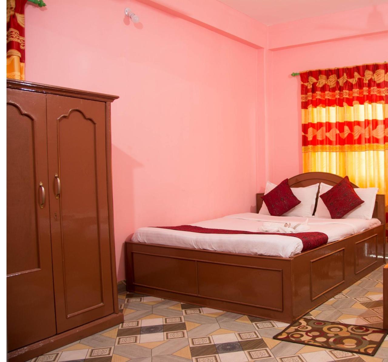 Mount Blue Tourist Hostel - Pokhara Kültér fotó